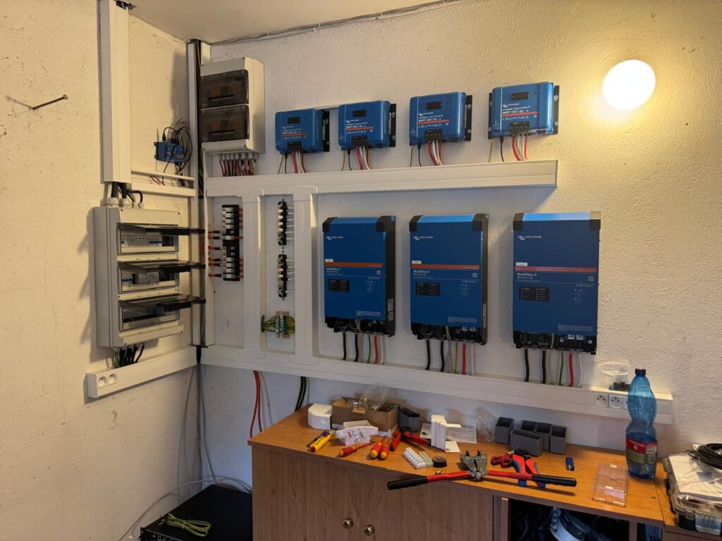 Zapojení měničů a nabíječek